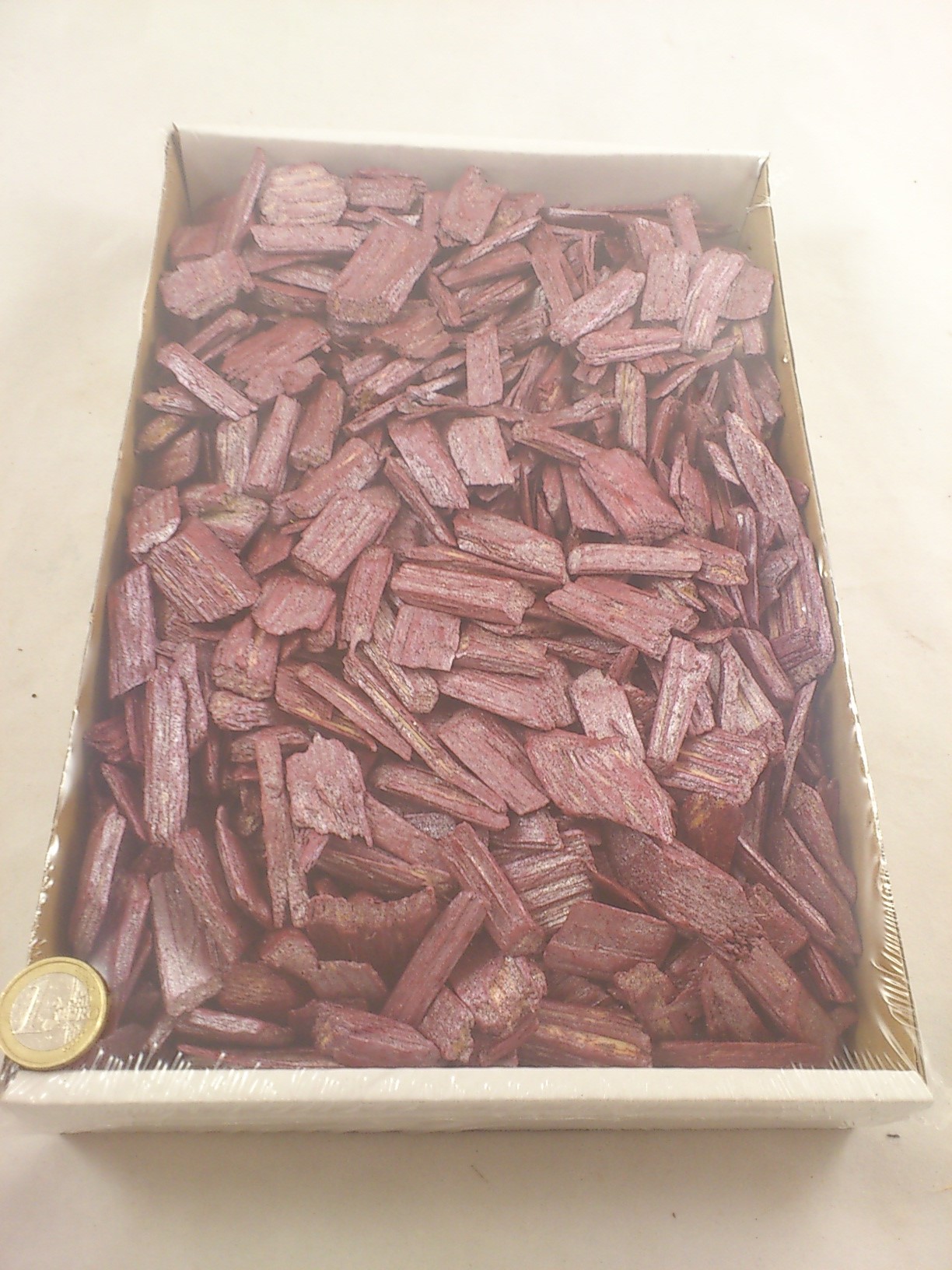 Wooden chips 2.5 L. (+/-650 gr.) bordeaux