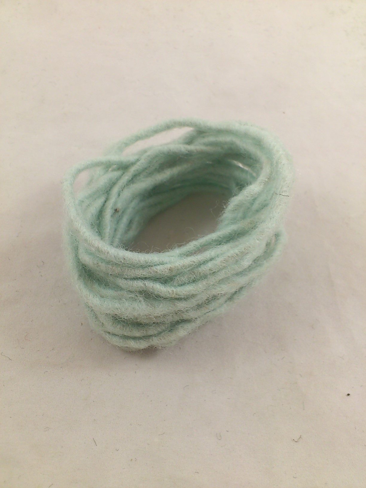 Cordelette de laine 55 m. vert glacé (GU59)
