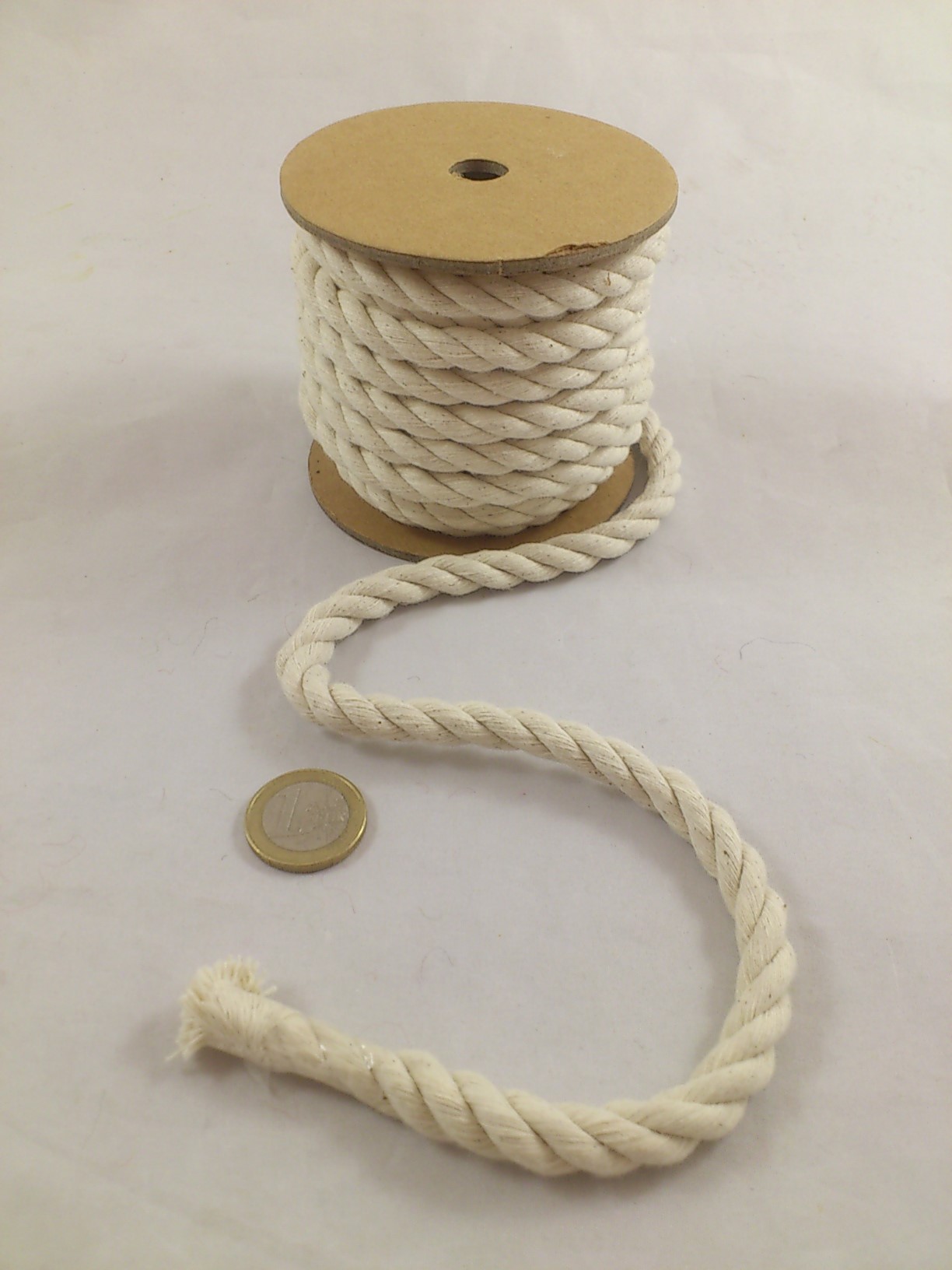 Rope cotton 1 cm 5 m.