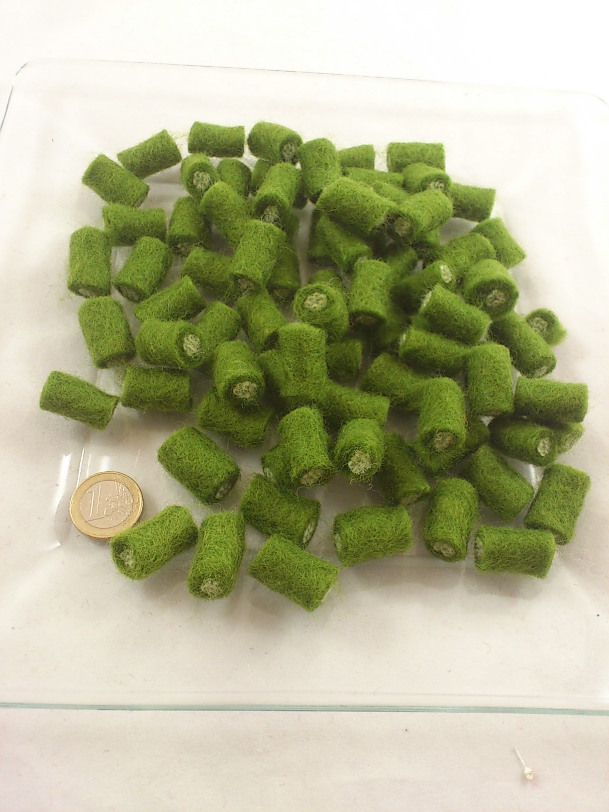 Stylo Deco Scatter 2 cm +/- 80 p. vert de mousse (GU13)