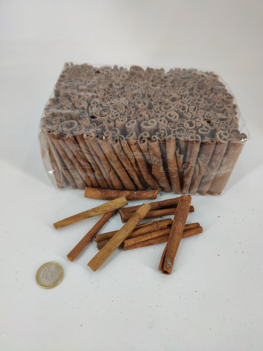 Cinnamon 8 cm  1 kg.