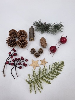 Doosje Kerstmateriaal Mix 
