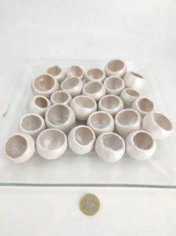 Bell Cup mini pearl cream Ø4-5 cm 25 p.