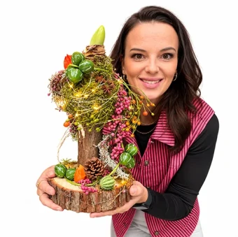 DIY Amaryllis op houten voet kerststuk - Dentergem Carlein Tukkers- bloemschikmateriaal