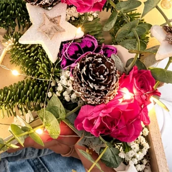 DIY Dienblad Kerst ster Roze - Dentergem - bloemschikmateriaal