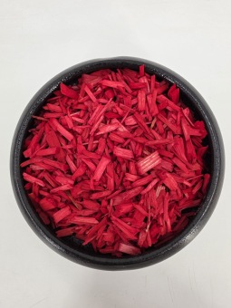 Houtsnippers rood +/- 75 gr.