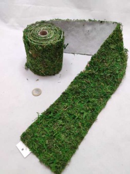 Moss on a roll 20 cm 2 m.