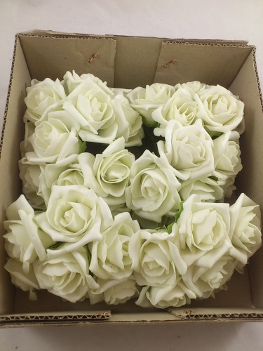 Foam rose 6 cm cream (6x7 p.)