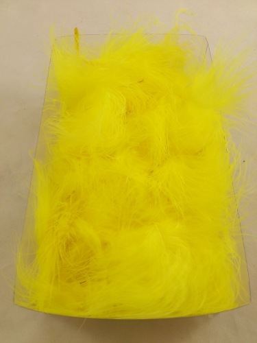 Feathers marabou box 20x12x5 cm yellow