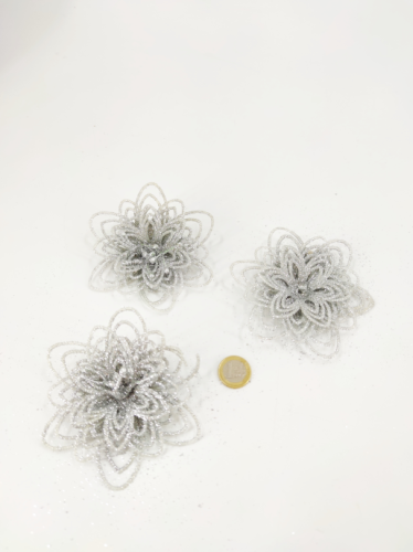 Fleur clip pailleté d'argent III 11-12 cm 3 pcs.