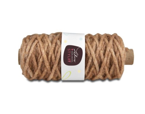 Pure new wool with jute core 0.5 cm +/- 50 m. (BR52)