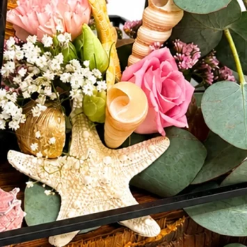 DIY pakket dubbele kubus metal met bananenblad rol, schelpen en zeesterren- bloemschikmateriaal dentergem