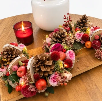 DIY-pakket Herfstslinger op plank Carlein Tukkers Leer bloemschikken detail Bloemschikmateriaal Dentergem
