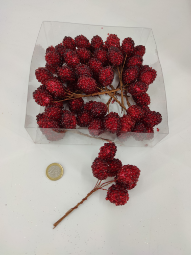 Red berries 72 p. (12x6 p. D2.8cm)