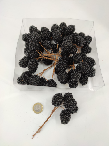 Black berries 72 p. (12x6 p. D2.8cm)