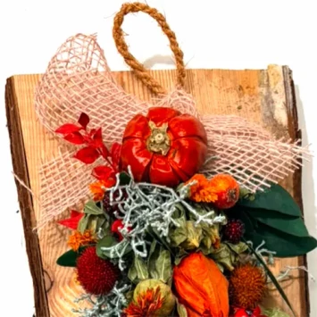 Toef op plank - herfstdeco - Carlein - Bloemschikmateriaal - Dentergem