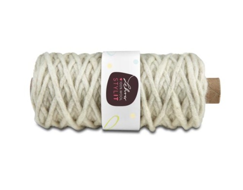 Pure new wool with jute core 0.5 cm +/- 50 m. (WE10)